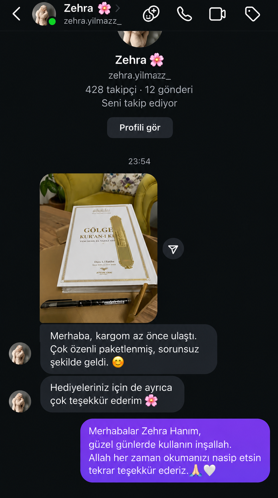 Gölgeli Kur’an-ı Kerim paylaşımı